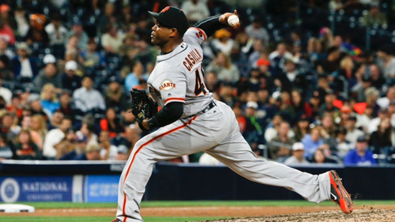 Santiago Casilla returns to A's on $11M, 2-year contract